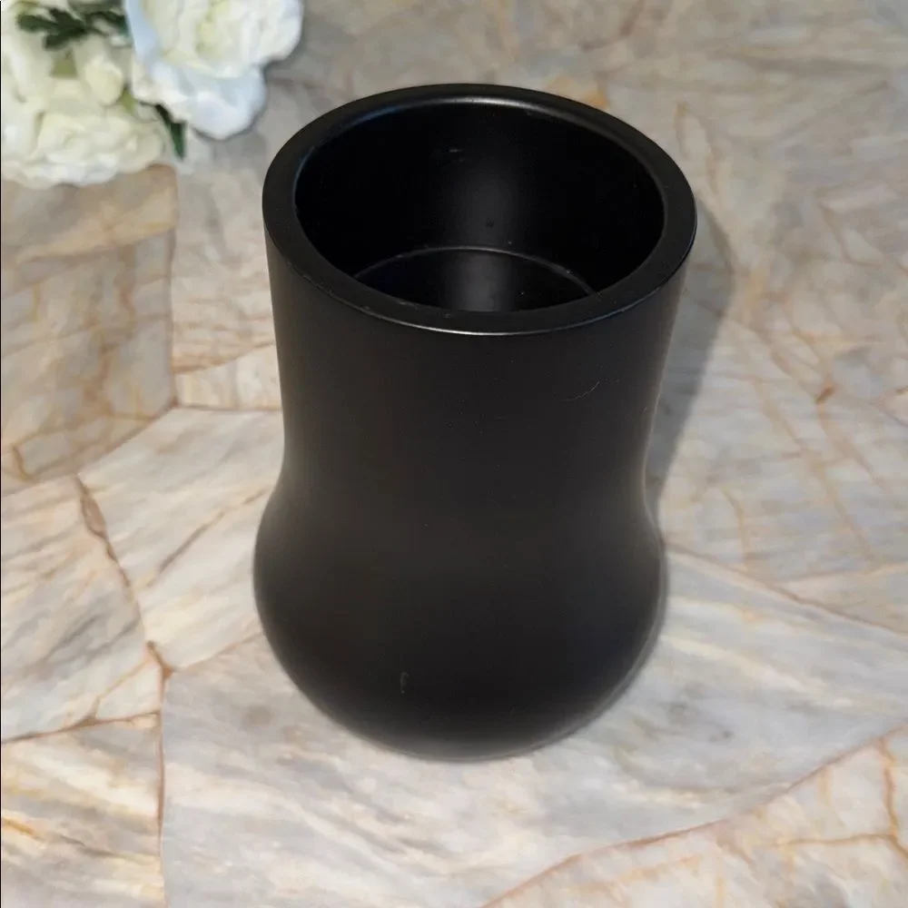 IKEA Black Vase with White Floral Bouquet